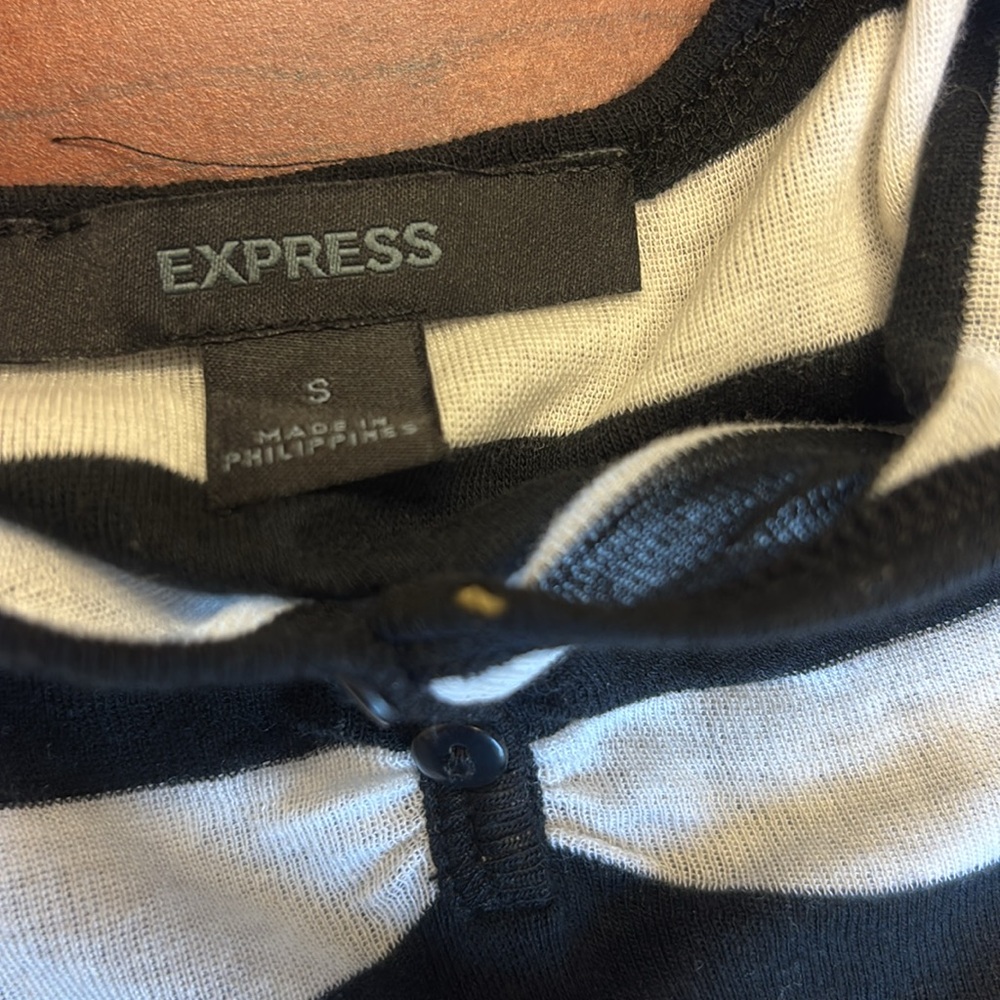 Express Striped Tank Top - Picture 5 of 5